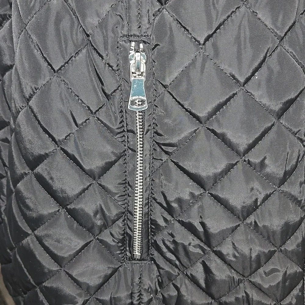 LAST CHANCE! Calvin Klein Women's Quilted Black Hooded Jacket - Picture 10 of 16
